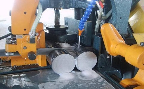 贵定卧式带锯床的送料方式有哪几种？